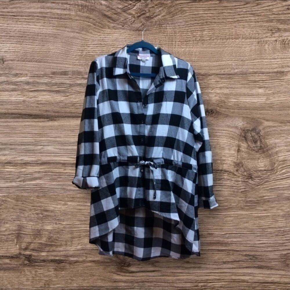 Andree  by unit 1X black buffalo plaid flannel button down tunic